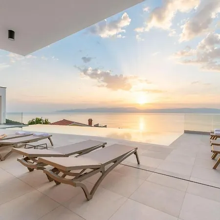 Rovni Comfortable Holiday Villa