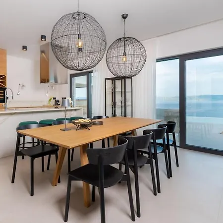 Rovni Comfortable Holiday Villa