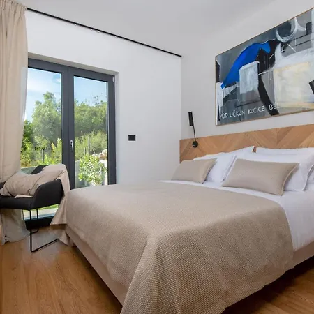 Villa Rovni Comfortable Holiday *