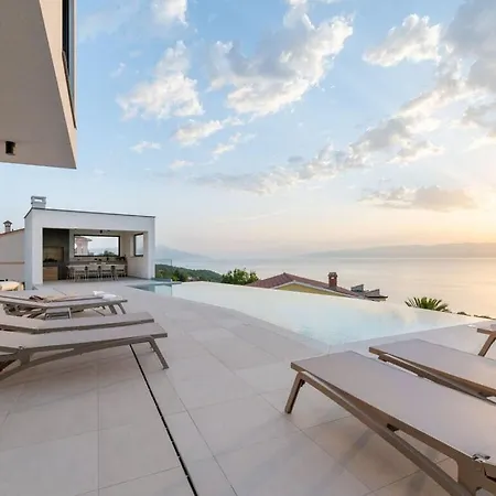 Villa Rovni Comfortable Holiday *